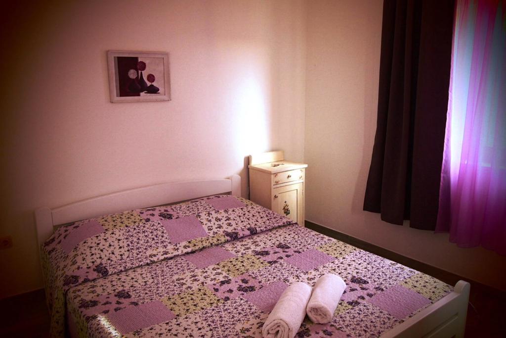 Apartment Old Town Makarska Room photo